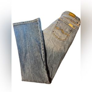Women’s jeans